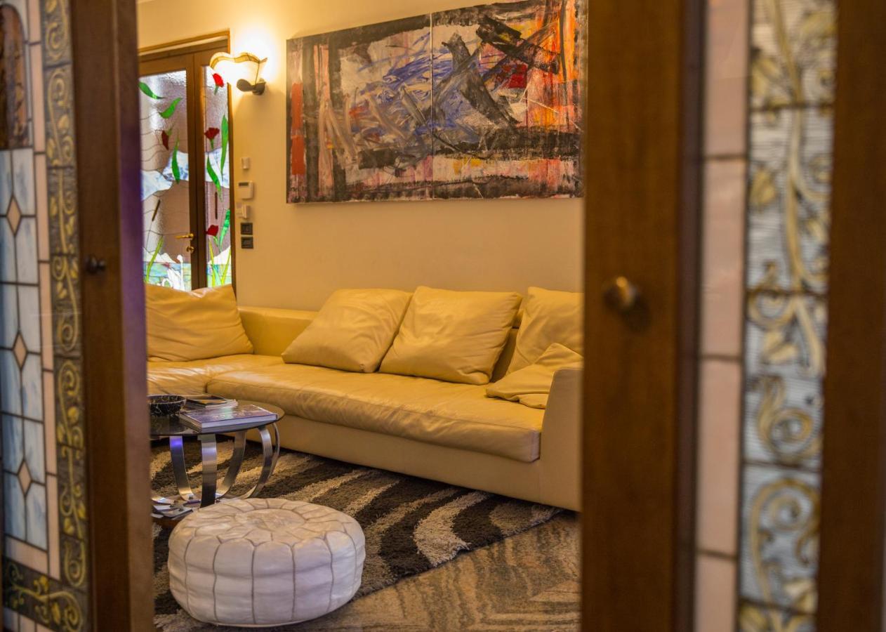 Villa Ivana Desenzano del Garda Bagian luar foto
